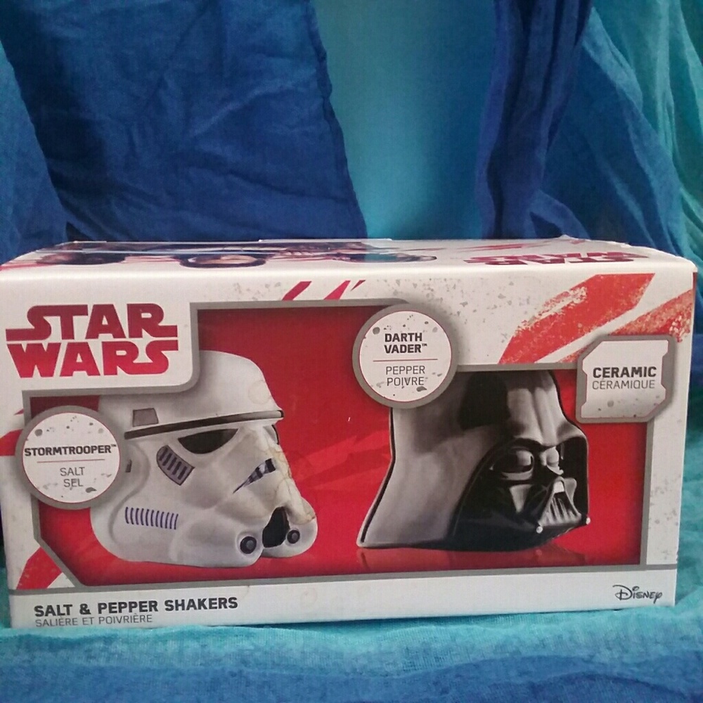 Star Wars Salt Pepper Shakers Darth Vader Stormtrooper NEW Kitchenware
